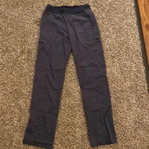 Grey’s Anatomy scrub set. - Picture 4 of 6